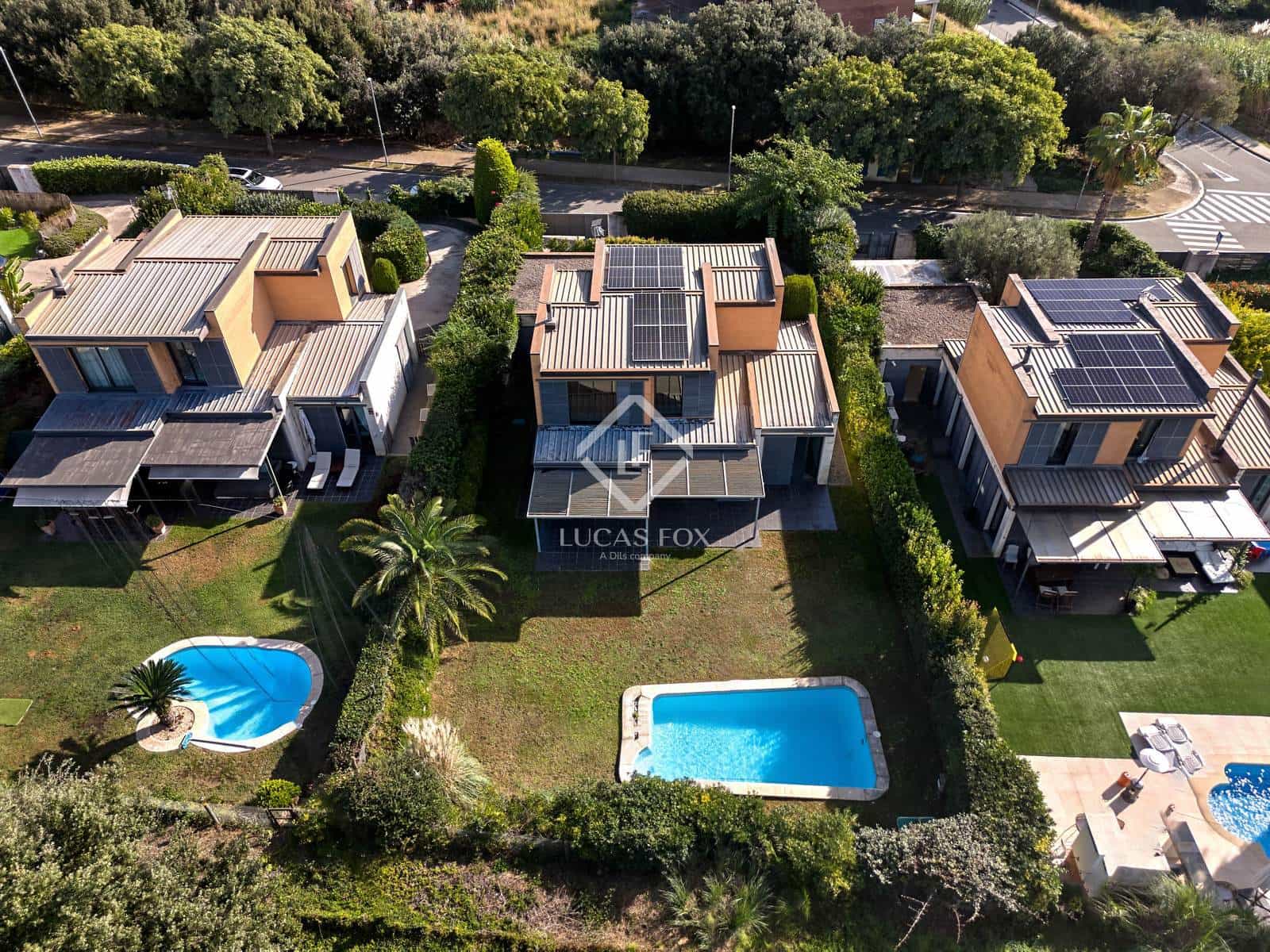 4 chambre Villa/Maison à vendre à Sant Vicenc de Montalt avec piscine garage - 780 000 € (Ref: 9345107)