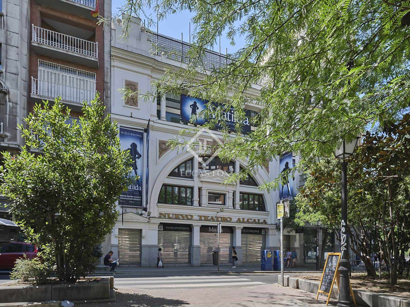 2 slaapkamer Appartement te koop in Madrid stad - € 725.000 (Ref: 9345230)