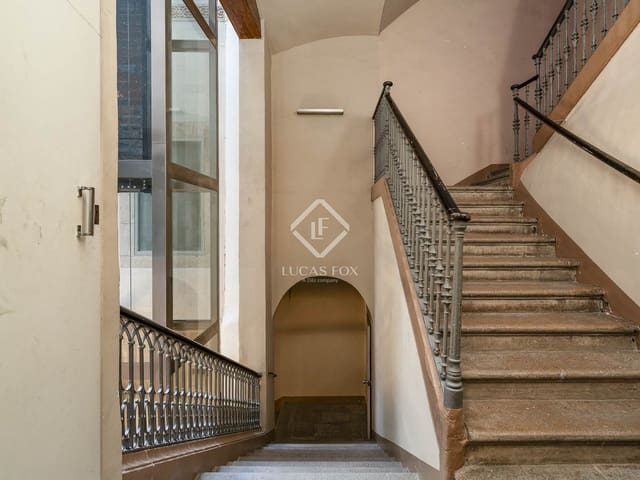 5 soverom Leilighet til salgs i Ciutat Vella, Barcelona by - € 885 000 (Ref: 9345478)