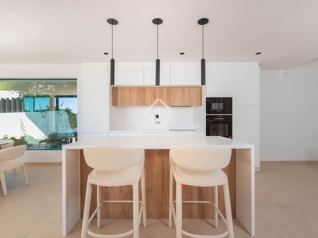 4 bedroom Villa for sale in Santa Eulalia / Santa Eularia with pool garage - € 2,950,000 (Ref: 9345652)