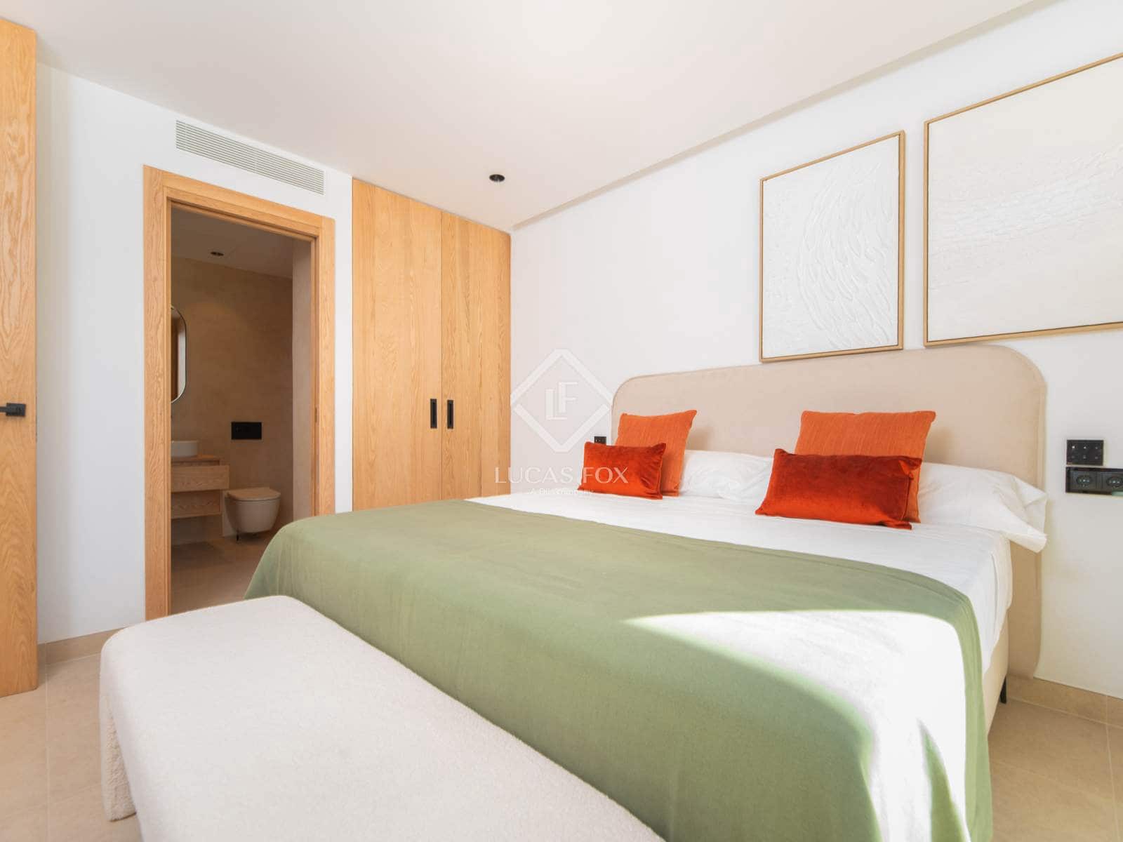 4 soveværelse Villa til salg i Santa Eulalia / Santa Eularia med swimmingpool garage - € 2.950.000 (Ref: 9345652)