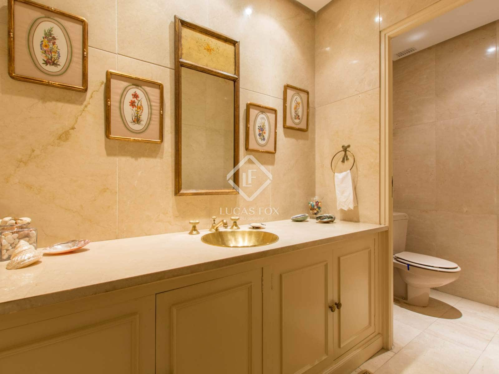 8 sovrum Villa till salu i Boadilla del Monte med pool garage - 2 380 000 € (Ref: 9345653)