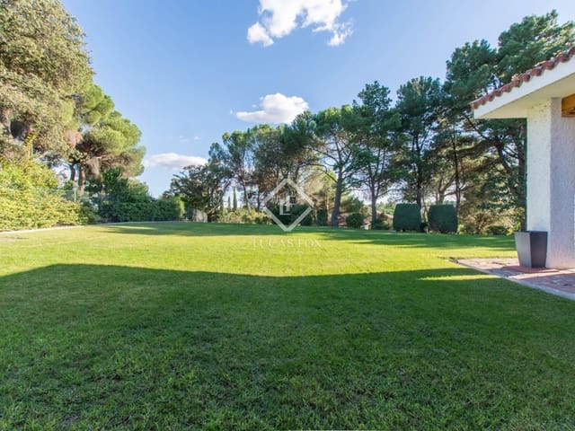 8 sovrum Villa till salu i Boadilla del Monte med pool garage - 2 380 000 € (Ref: 9345653)