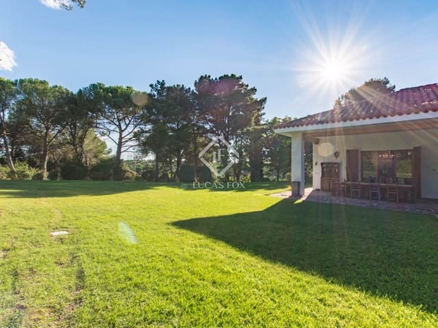 8 sovrum Villa till salu i Boadilla del Monte med pool garage - 2 380 000 € (Ref: 9345653)