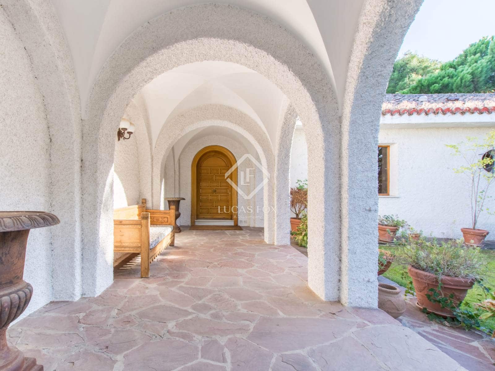 8 sovrum Villa till salu i Boadilla del Monte med pool garage - 2 380 000 € (Ref: 9345653)