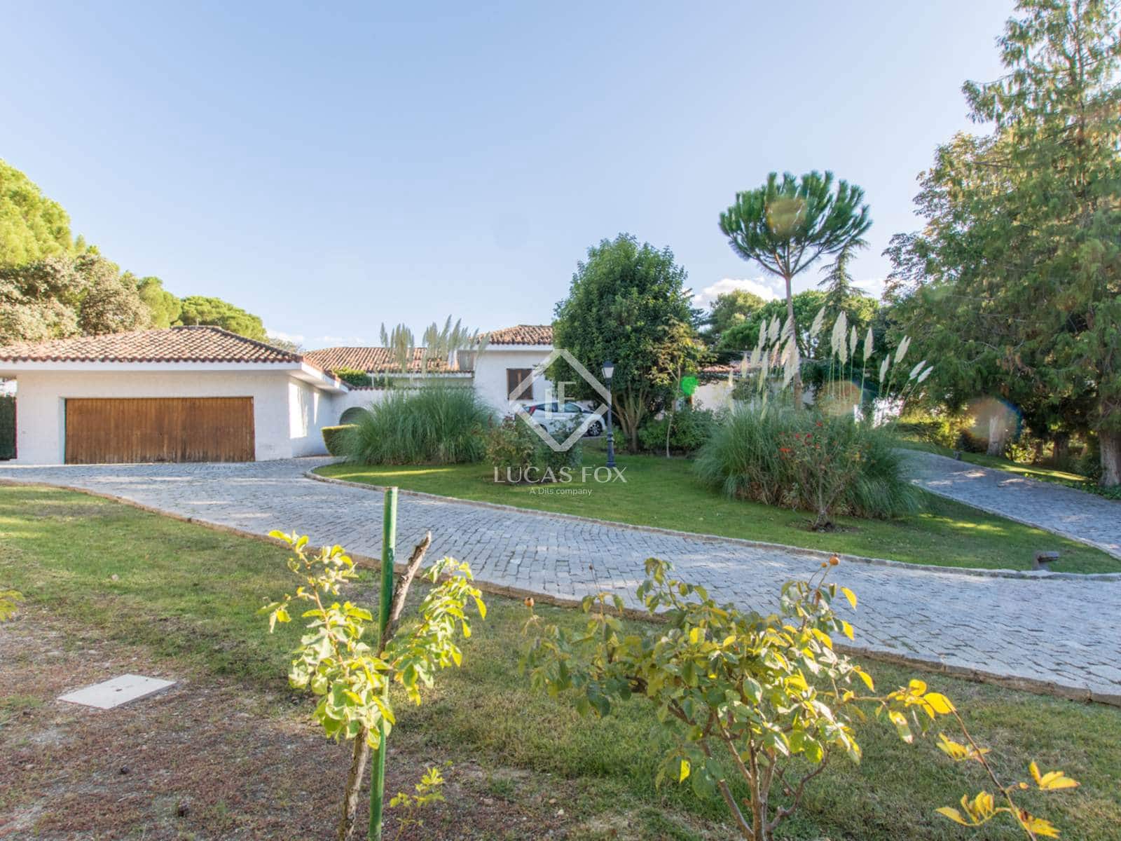 8 sovrum Villa till salu i Boadilla del Monte med pool garage - 2 380 000 € (Ref: 9345653)