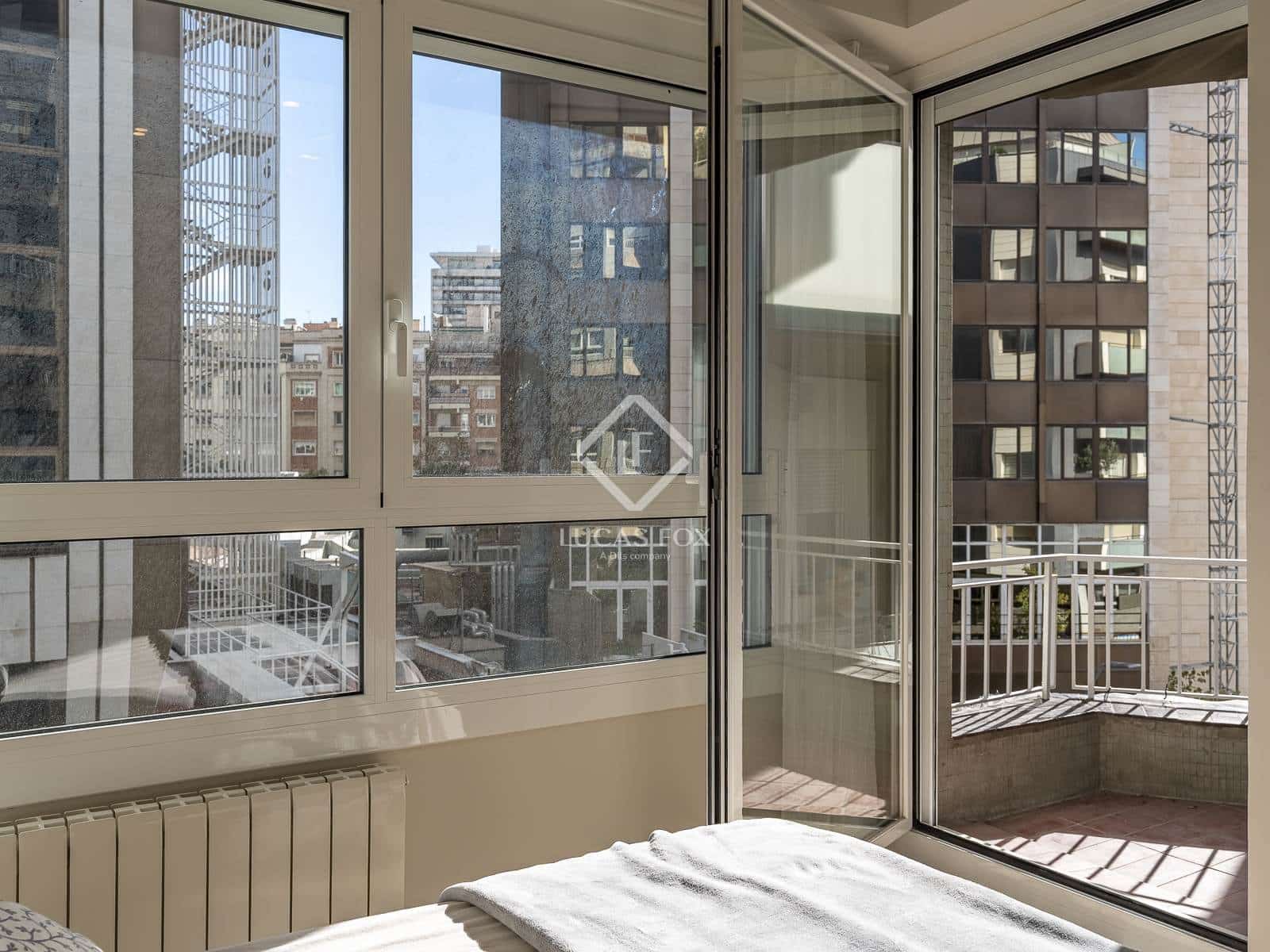 3 chambre Appartement à vendre à Barcelone ville - 945 000 € (Ref: 9345654)