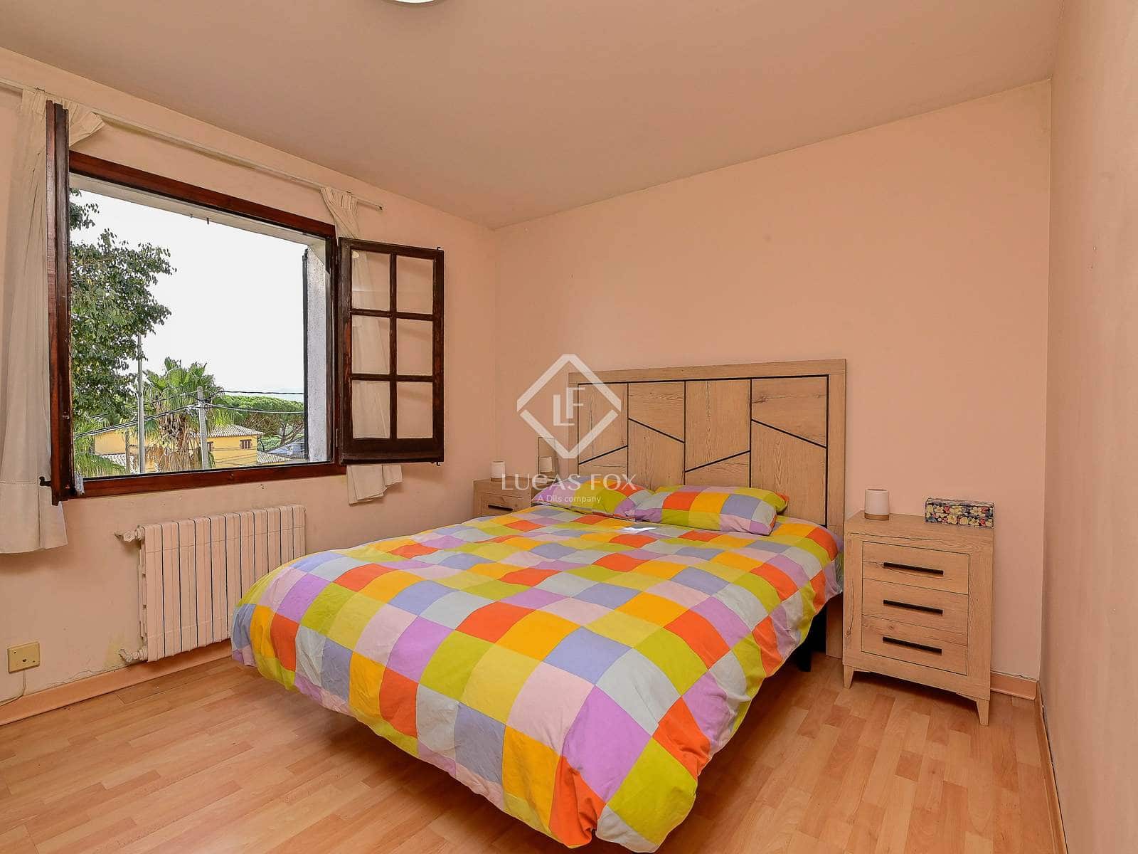 6 soverom Villa til salgs i Platja d'Aro med svømmebasseng garasje - € 875 000 (Ref: 9345661)