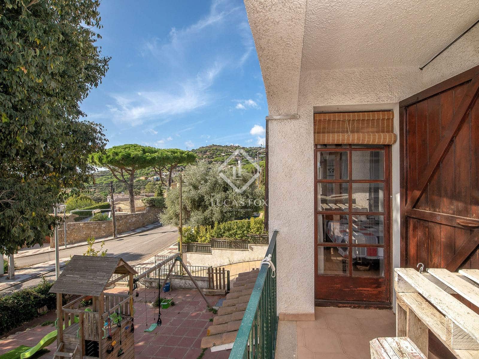 6 soverom Villa til salgs i Platja d'Aro med svømmebasseng garasje - € 875 000 (Ref: 9345661)