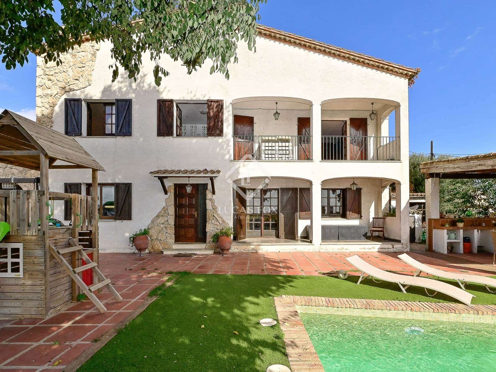 6 soverom Villa til salgs i Platja d'Aro med svømmebasseng garasje - € 875 000 (Ref: 9345661)
