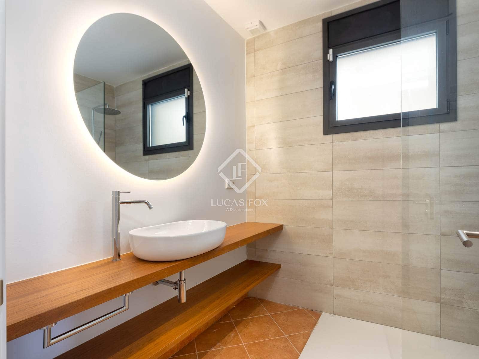 Chalet de 6 habitaciones en Banyoles en venta con garaje - 895.000 € (Ref: 9345691)