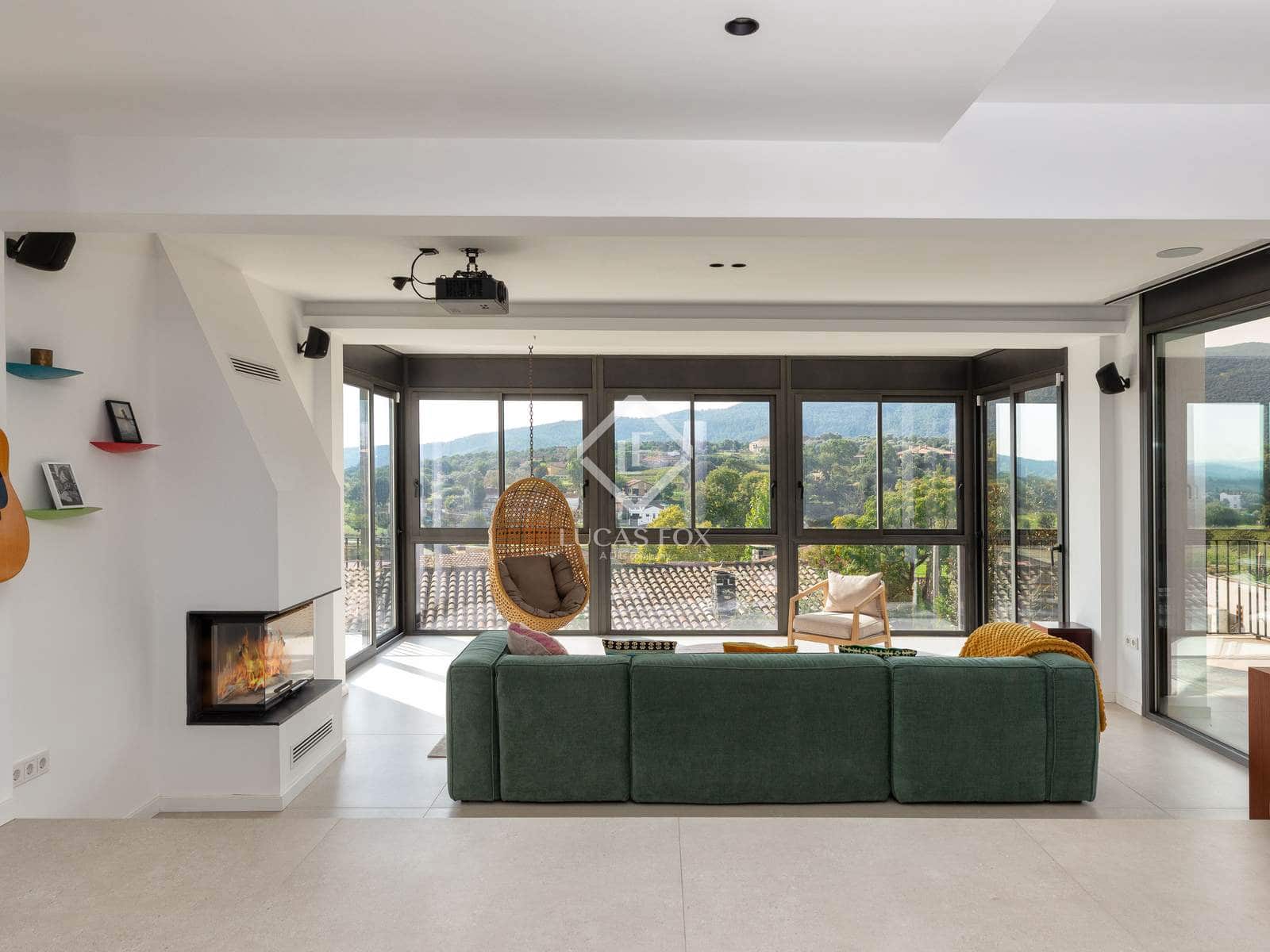 Chalet de 6 habitaciones en Banyoles en venta con garaje - 895.000 € (Ref: 9345691)