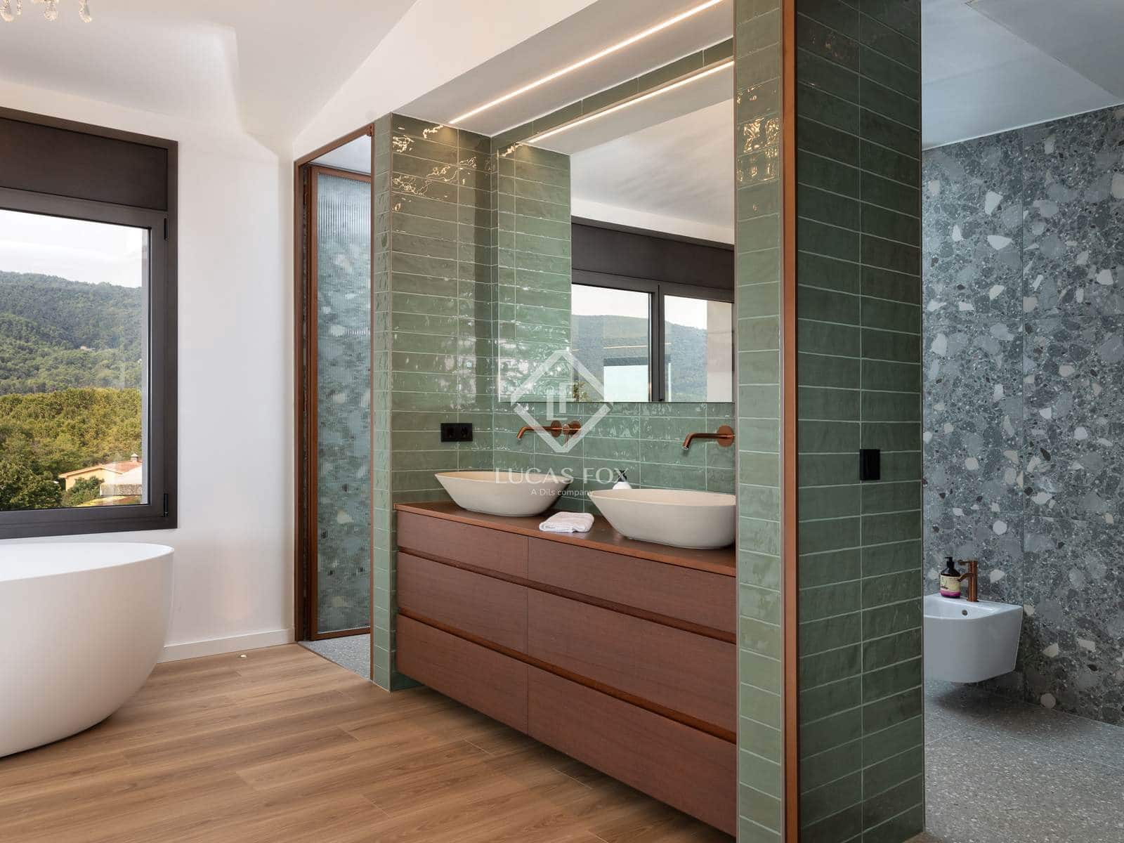 Chalet de 6 habitaciones en Banyoles en venta con garaje - 895.000 € (Ref: 9345691)