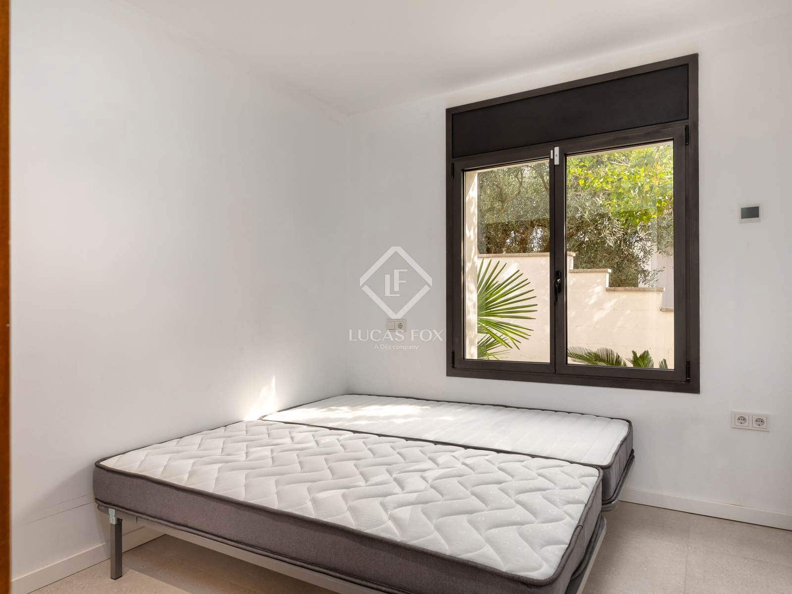 Chalet de 6 habitaciones en Banyoles en venta con garaje - 895.000 € (Ref: 9345691)