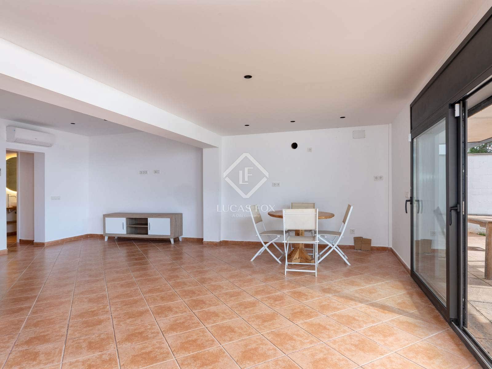 Chalet de 6 habitaciones en Banyoles en venta con garaje - 895.000 € (Ref: 9345691)