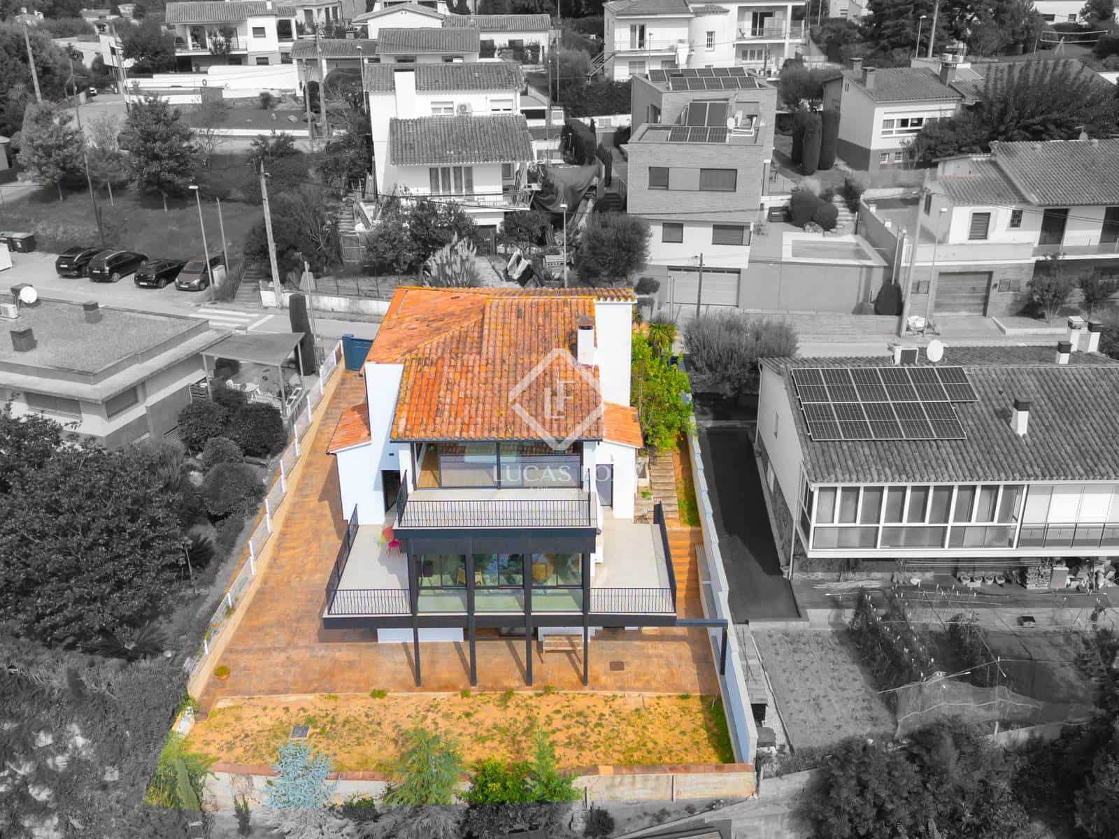 Chalet de 6 habitaciones en Banyoles en venta con garaje - 895.000 € (Ref: 9345691)