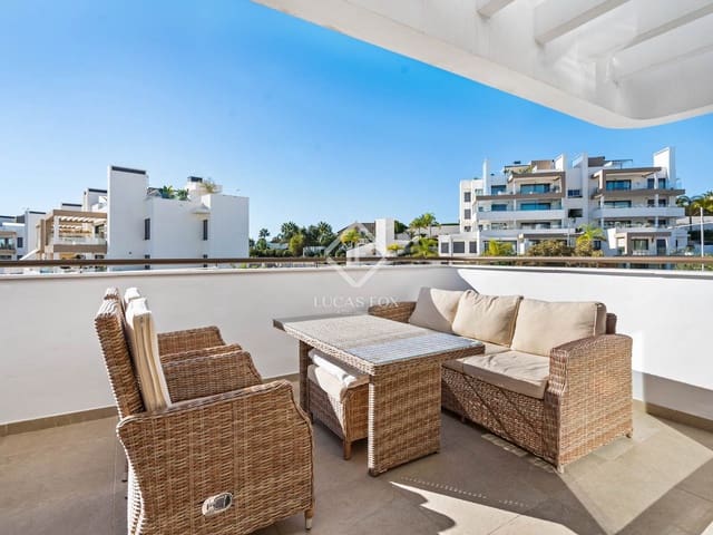 3 chambre Appartement à vendre à Estepona avec garage - 899 000 € (Ref: 9347979)