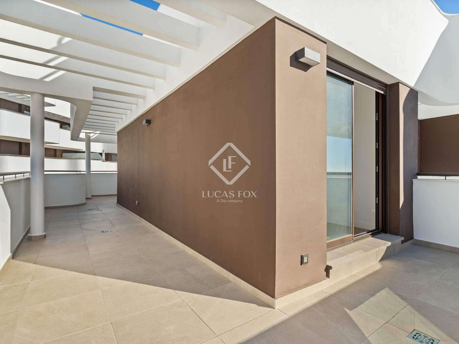 3 chambre Appartement à vendre à Estepona avec garage - 899 000 € (Ref: 9347979)