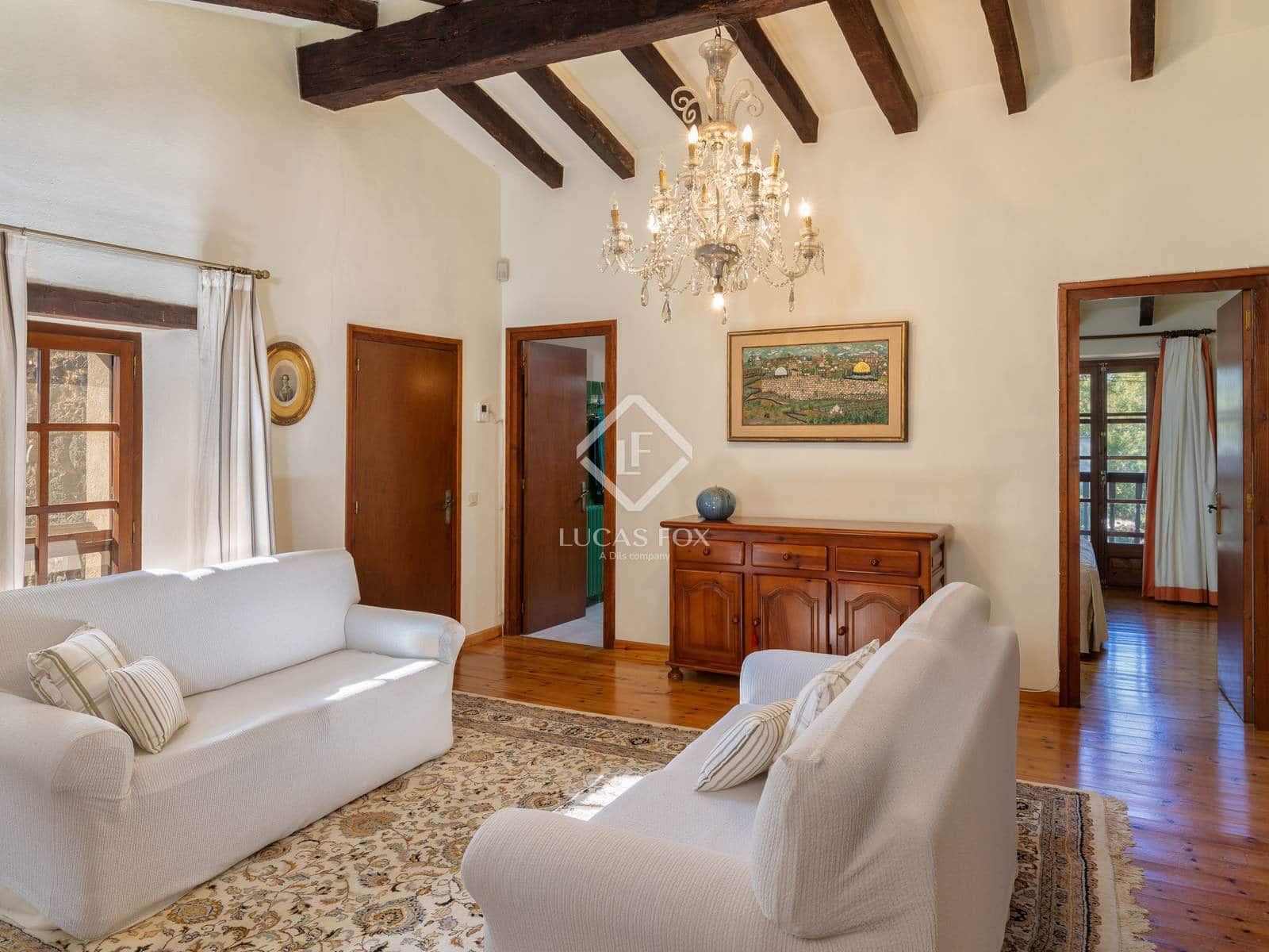 7 sovrum Finca/Hus på landet till salu i Olot - 1 450 000 € (Ref: 9347980)