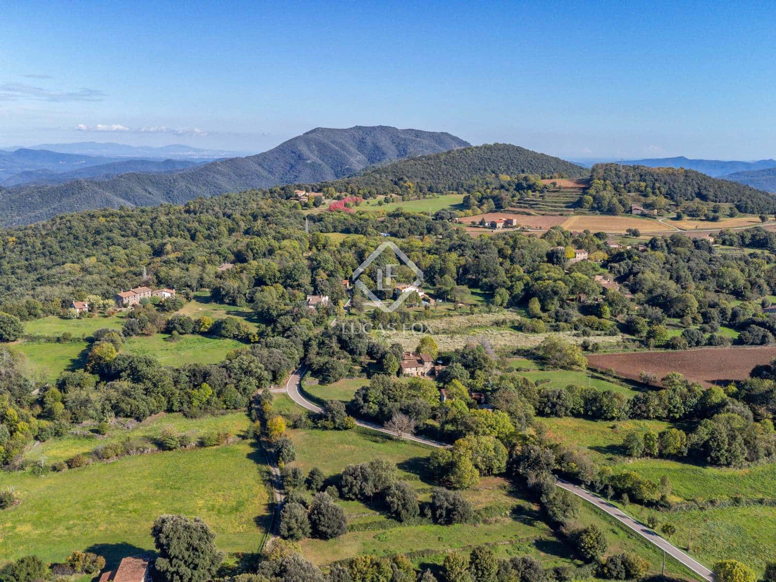 7 sovrum Finca/Hus på landet till salu i Olot - 1 450 000 € (Ref: 9347980)