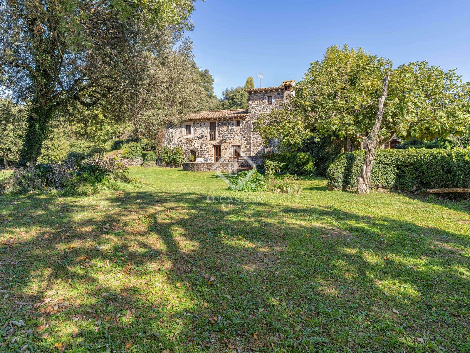 7 sovrum Finca/Hus på landet till salu i Olot - 1 450 000 € (Ref: 9347980)