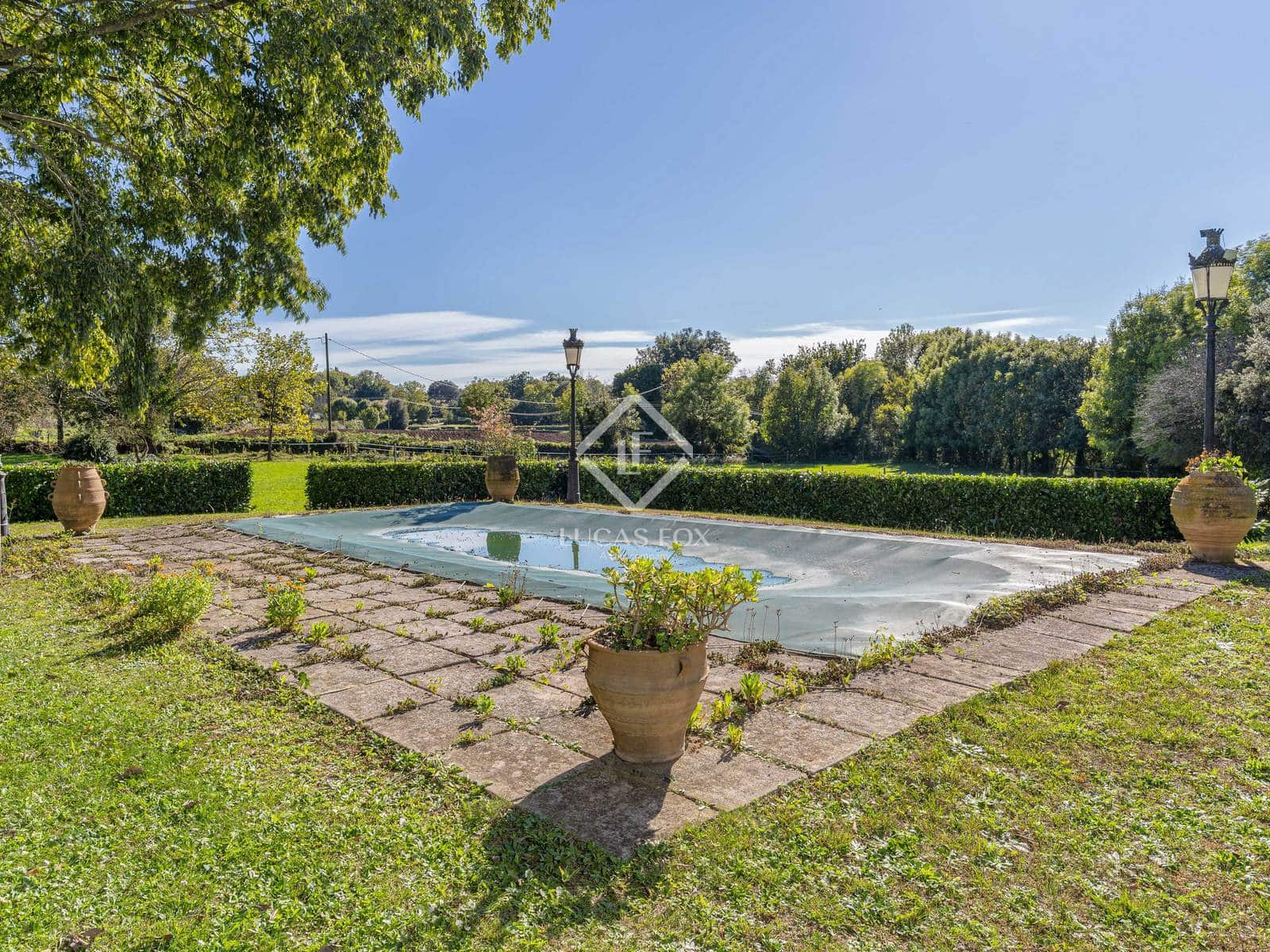 7 sovrum Finca/Hus på landet till salu i Olot - 1 450 000 € (Ref: 9347980)