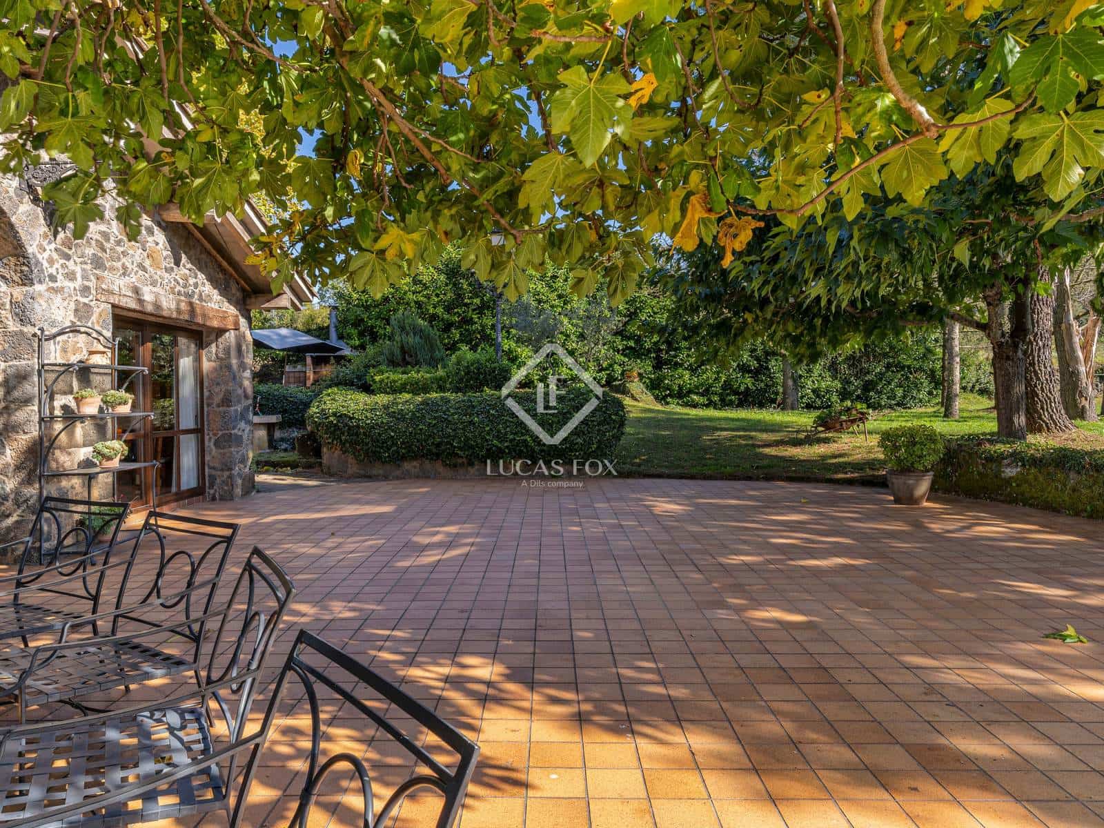 7 sovrum Finca/Hus på landet till salu i Olot - 1 450 000 € (Ref: 9347980)