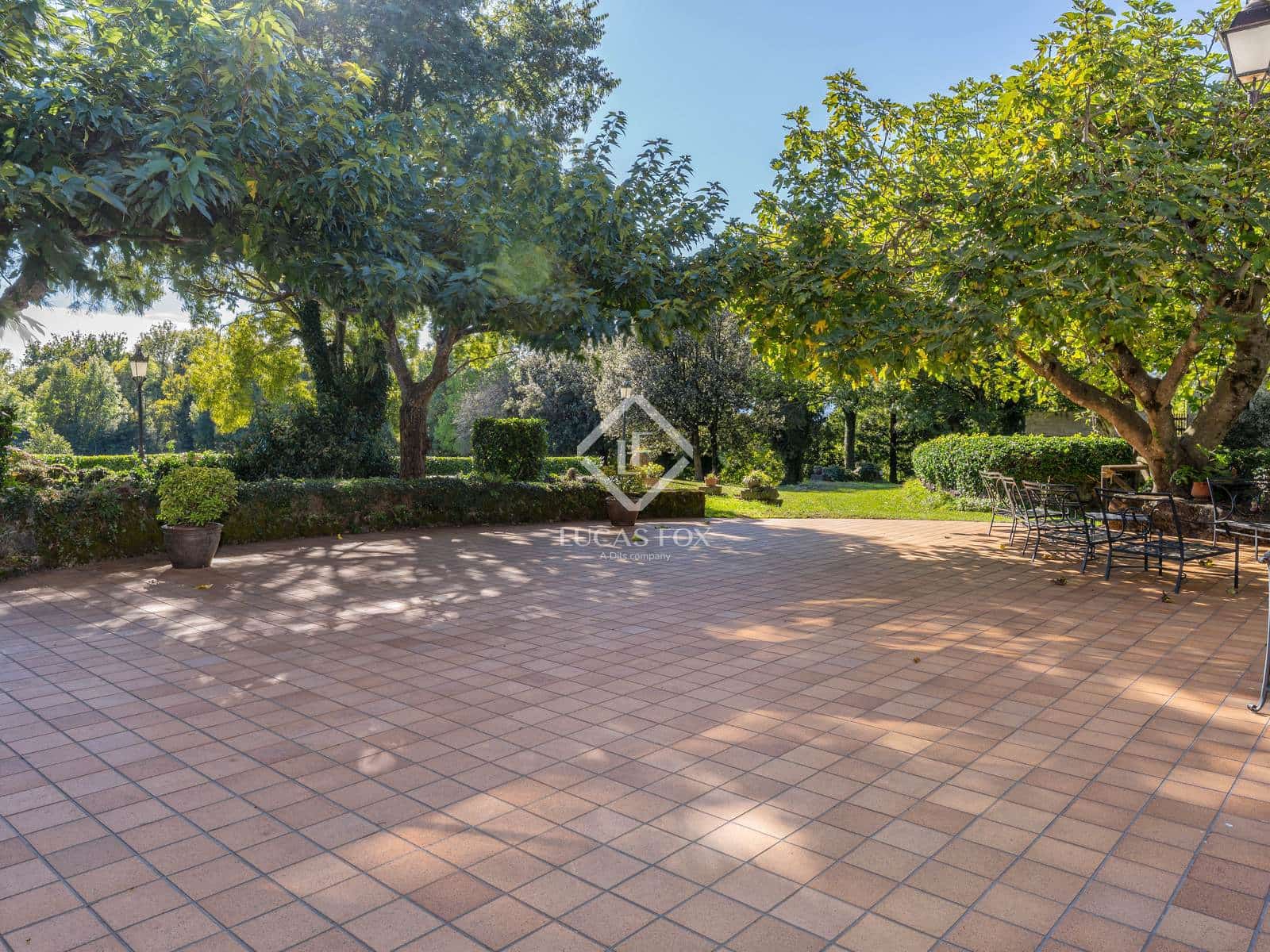 7 sovrum Finca/Hus på landet till salu i Olot - 1 450 000 € (Ref: 9347980)