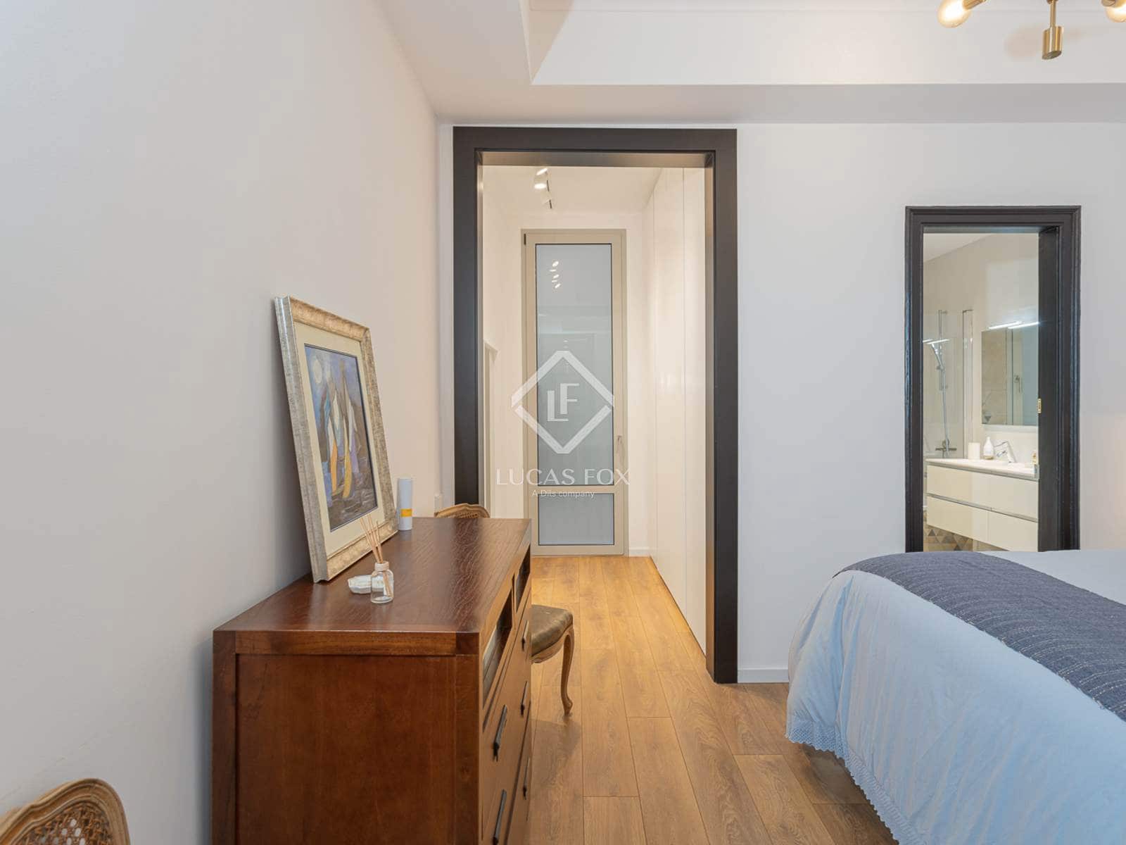 2 slaapkamer Appartement te huur in Barcelona stad - € 2.700 (Ref: 9348557)