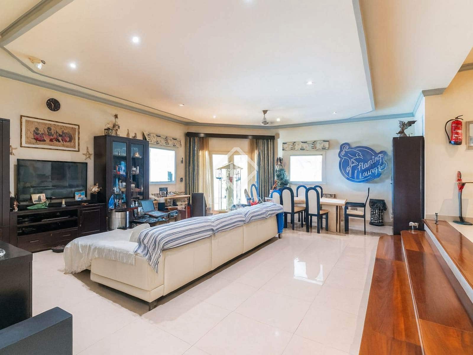 4 bedroom Villa for sale in Calpe / Calp with pool garage - € 1,100,000 (Ref: 9348785)