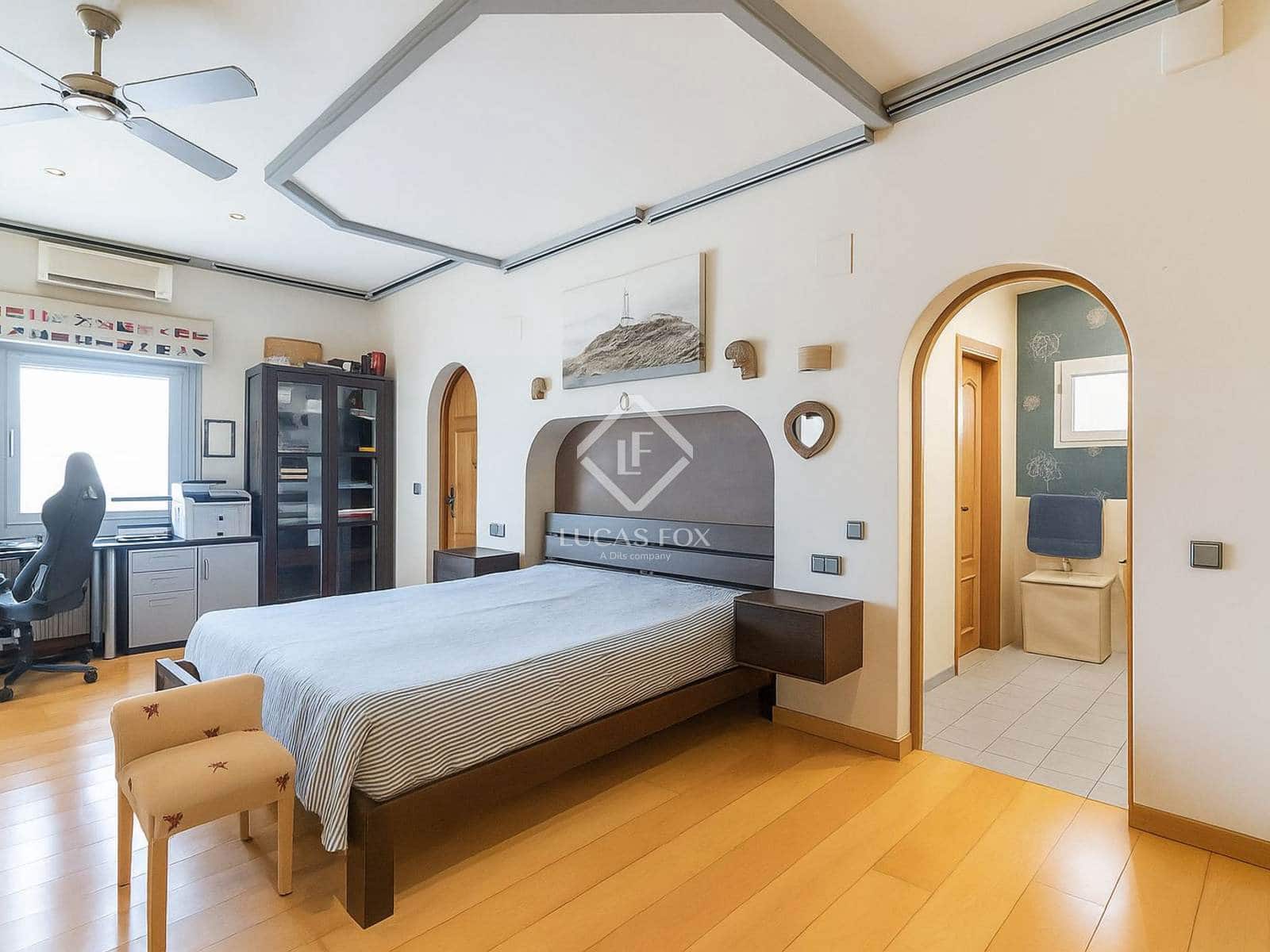 4 bedroom Villa for sale in Calpe / Calp with pool garage - € 1,100,000 (Ref: 9348785)