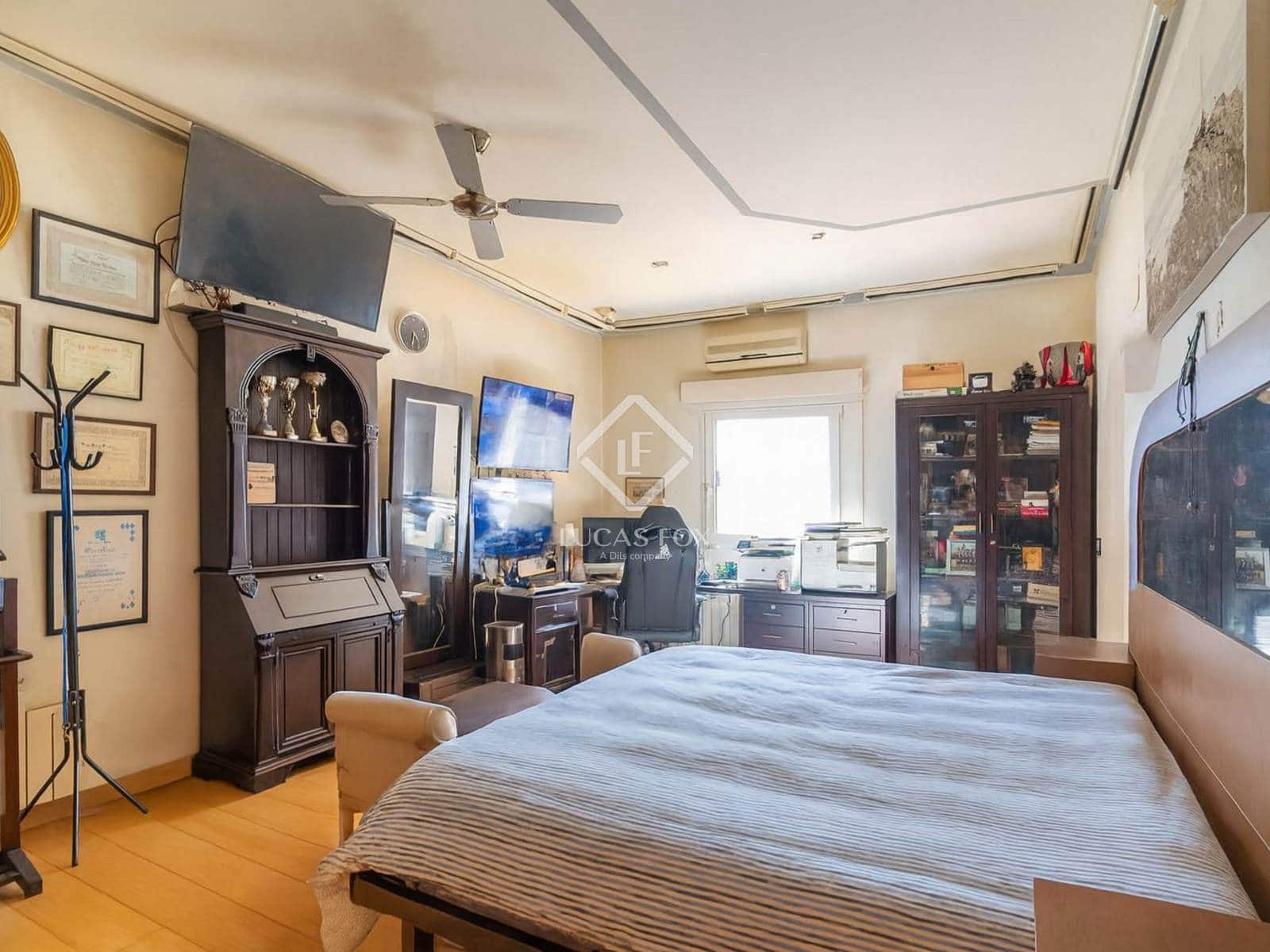 4 bedroom Villa for sale in Calpe / Calp with pool garage - € 1,100,000 (Ref: 9348785)