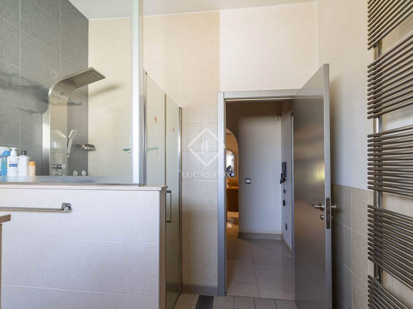 4 bedroom Villa for sale in Calpe / Calp with pool garage - € 1,100,000 (Ref: 9348785)