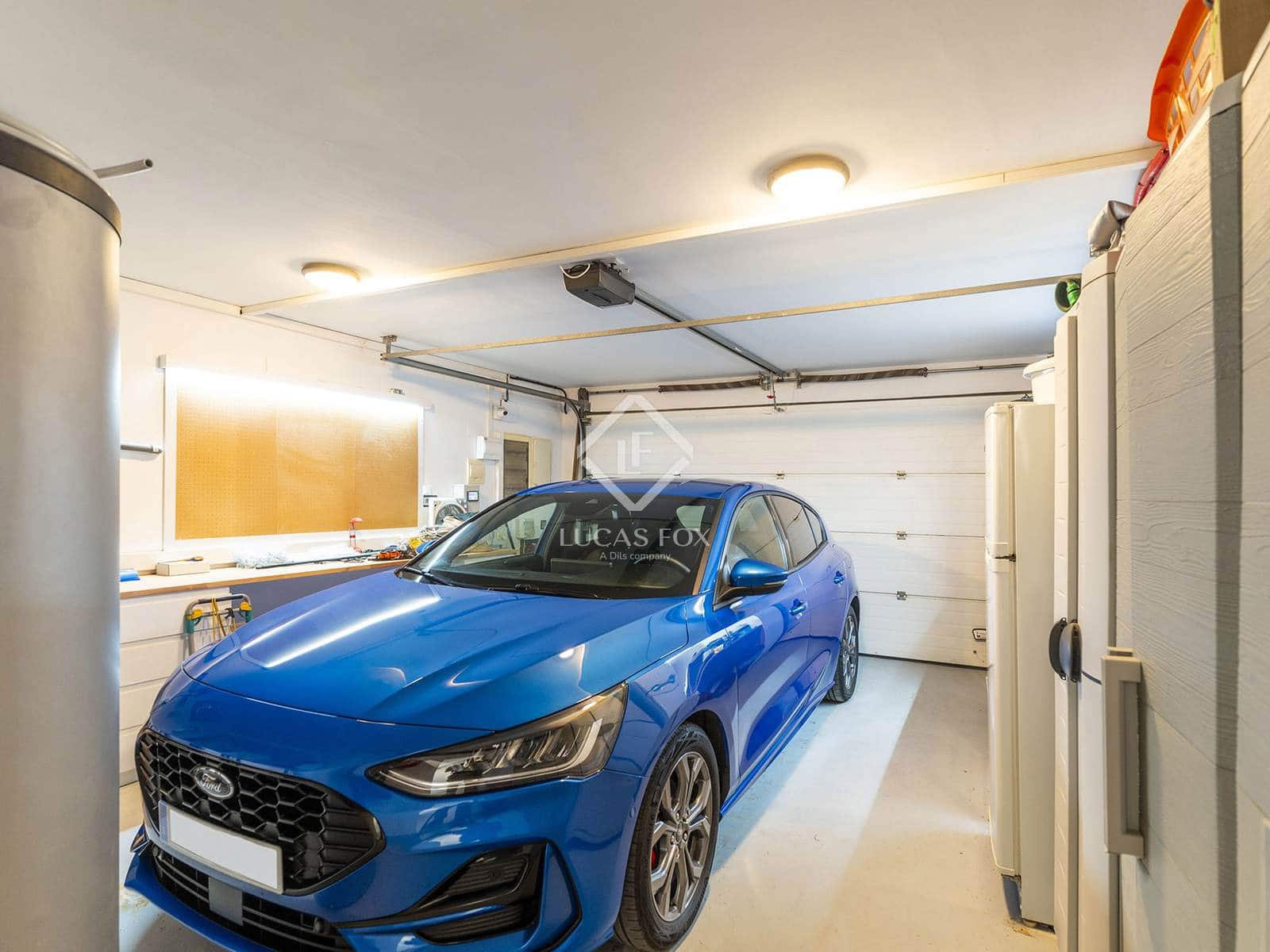 4 bedroom Villa for sale in Calpe / Calp with pool garage - € 1,100,000 (Ref: 9348785)