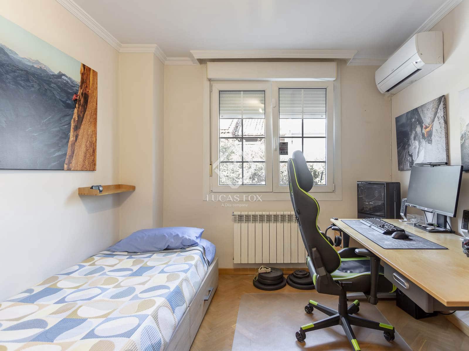 4 slaapkamer Villa te koop in Madrid stad met zwembad garage - € 1.295.000 (Ref: 9349982)