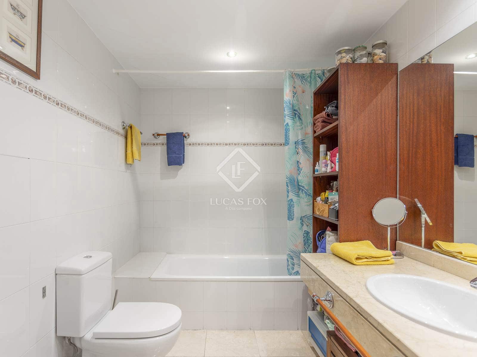 4 slaapkamer Villa te koop in Madrid stad met zwembad garage - € 1.295.000 (Ref: 9349982)