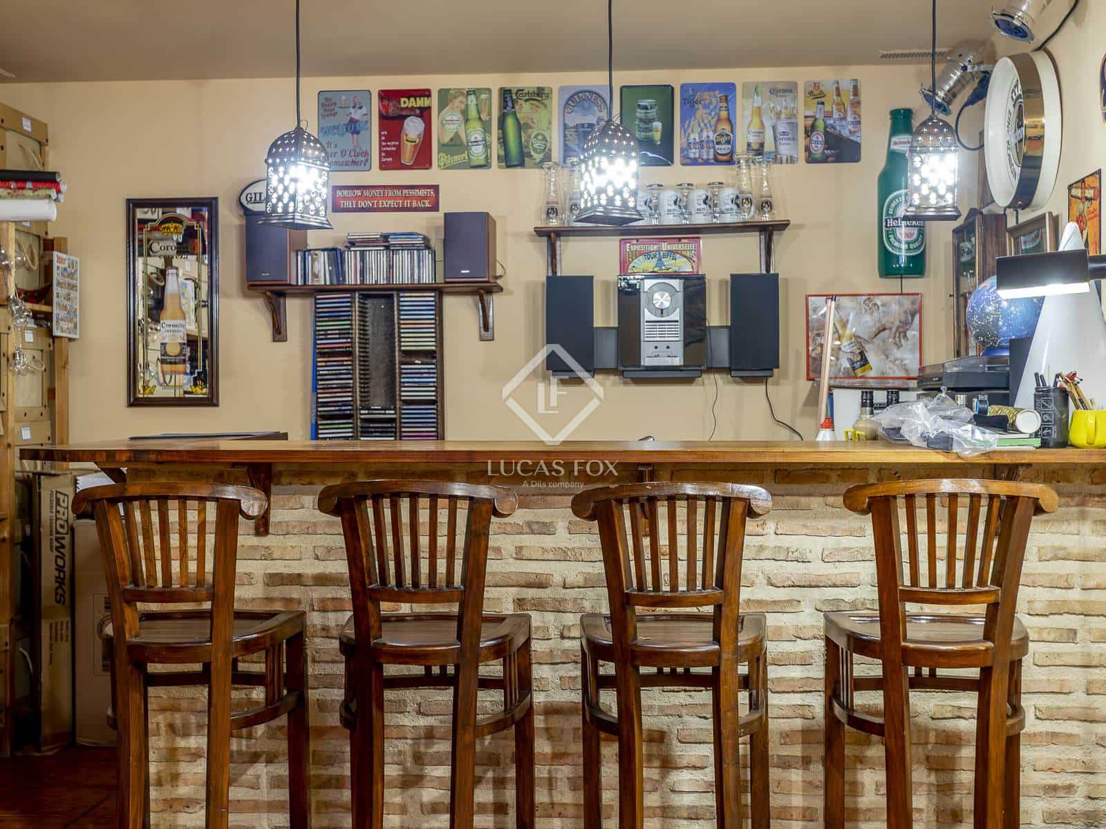 4 slaapkamer Villa te koop in Madrid stad met zwembad garage - € 1.295.000 (Ref: 9349982)