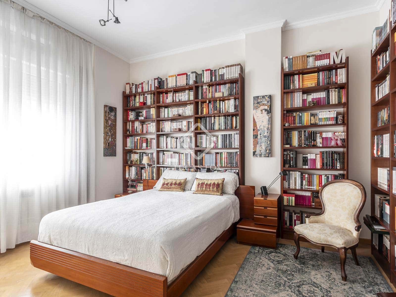 4 slaapkamer Villa te koop in Madrid stad met zwembad garage - € 1.295.000 (Ref: 9349982)