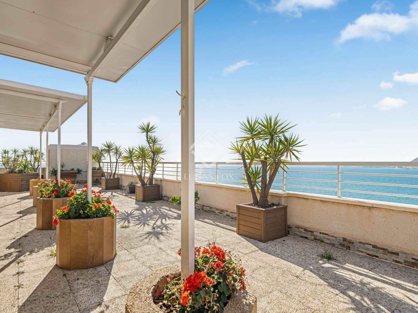 6 sypialnia Penthouse do wynajęcia w Miasto Alicante / Alacant z basenem garażem - 5 000 € (Ref: 9349985)