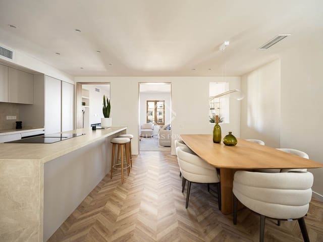 3 slaapkamer Appartement te koop in Barcelona stad - € 1.297.000 (Ref: 9349986)