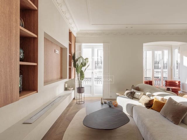 Apartamento de 3 habitaciones en Madrid ciudad en venta - 3.800.000 € (Ref: 9349987)