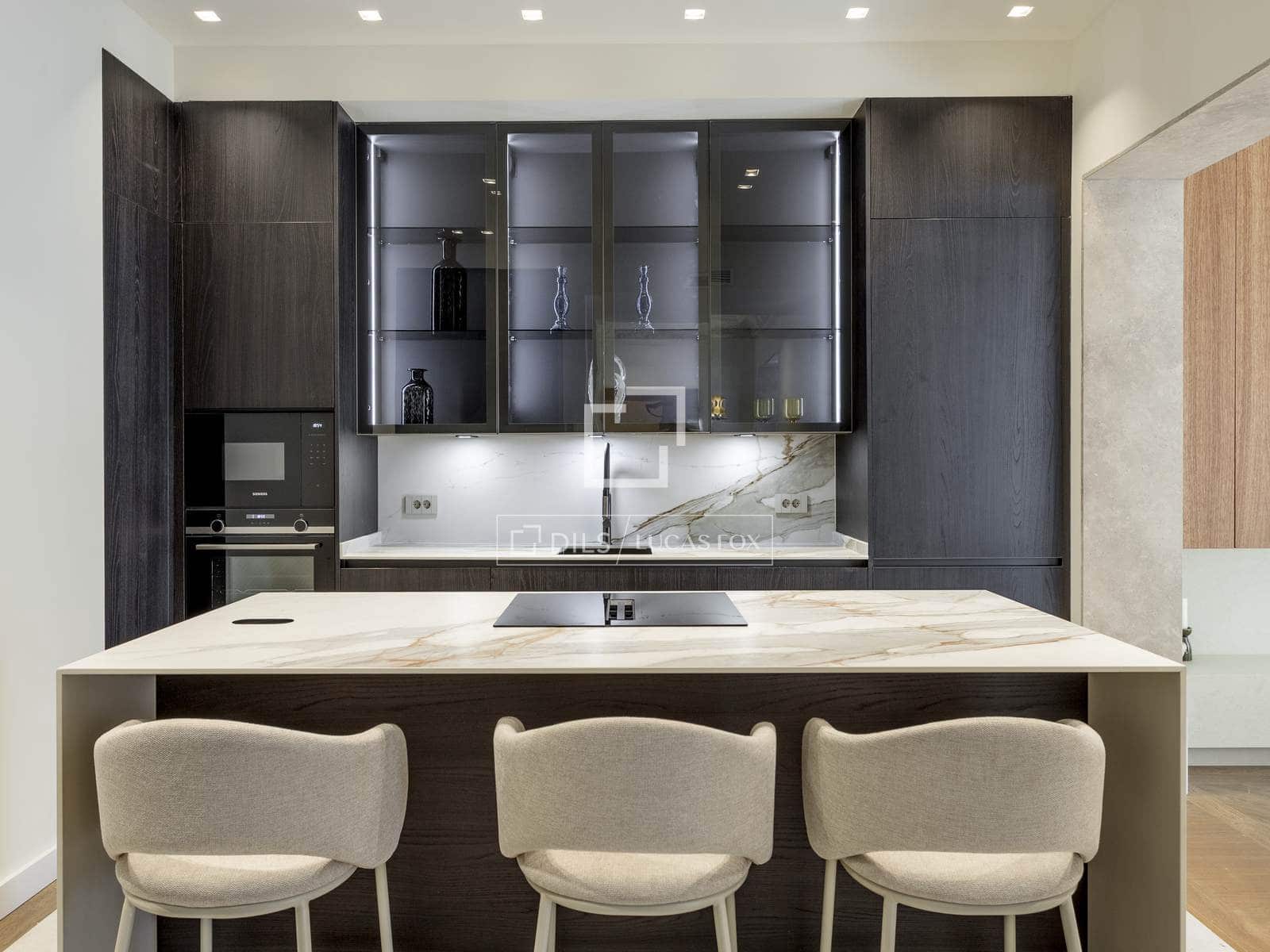 3 bedroom Apartment for sale in Madrid city - € 3,650,000 (Ref: 9349987)