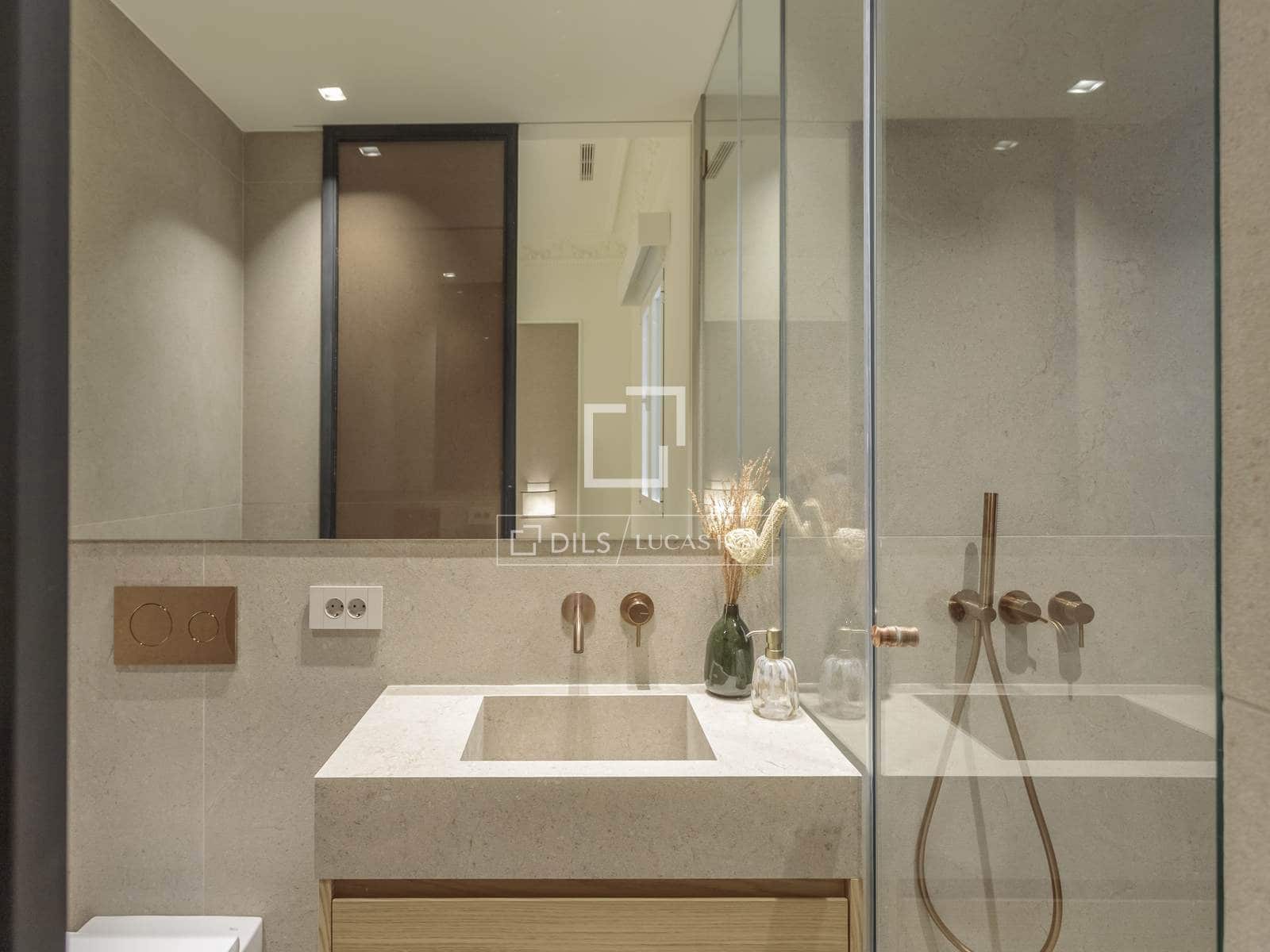 3 bedroom Apartment for sale in Madrid city - € 3,650,000 (Ref: 9349987)