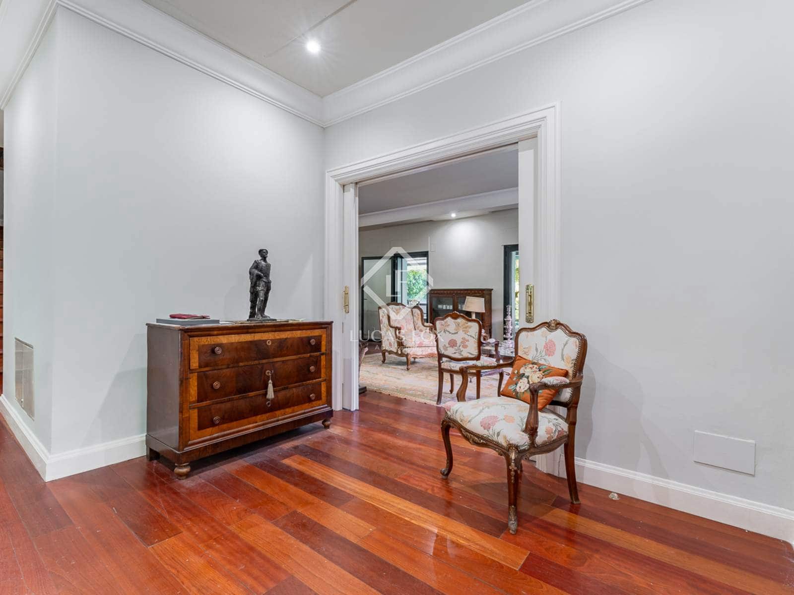 4 soveværelse Villa til salg i Pozuelo de Alarcon med garage - € 1.550.000 (Ref: 9349989)