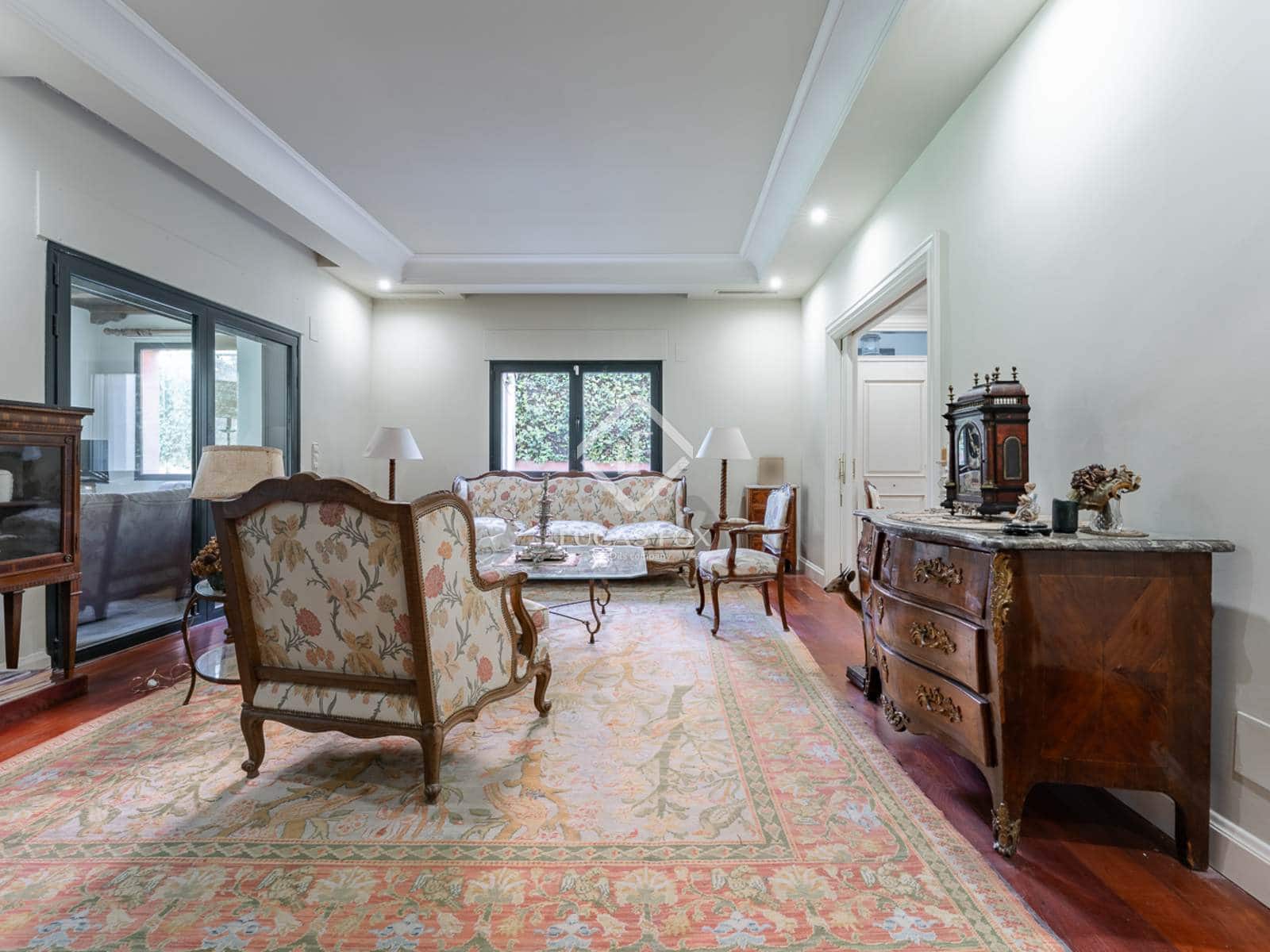 4 soveværelse Villa til salg i Pozuelo de Alarcon med garage - € 1.550.000 (Ref: 9349989)