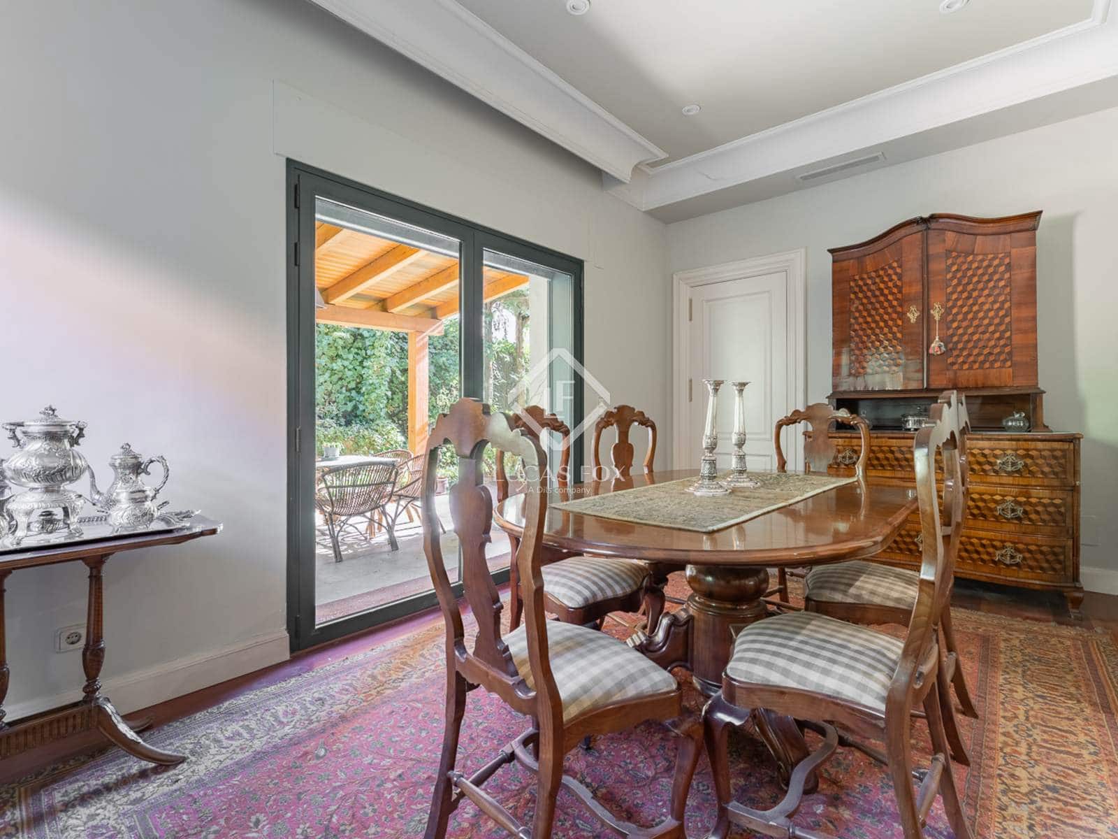 4 soveværelse Villa til salg i Pozuelo de Alarcon med garage - € 1.550.000 (Ref: 9349989)