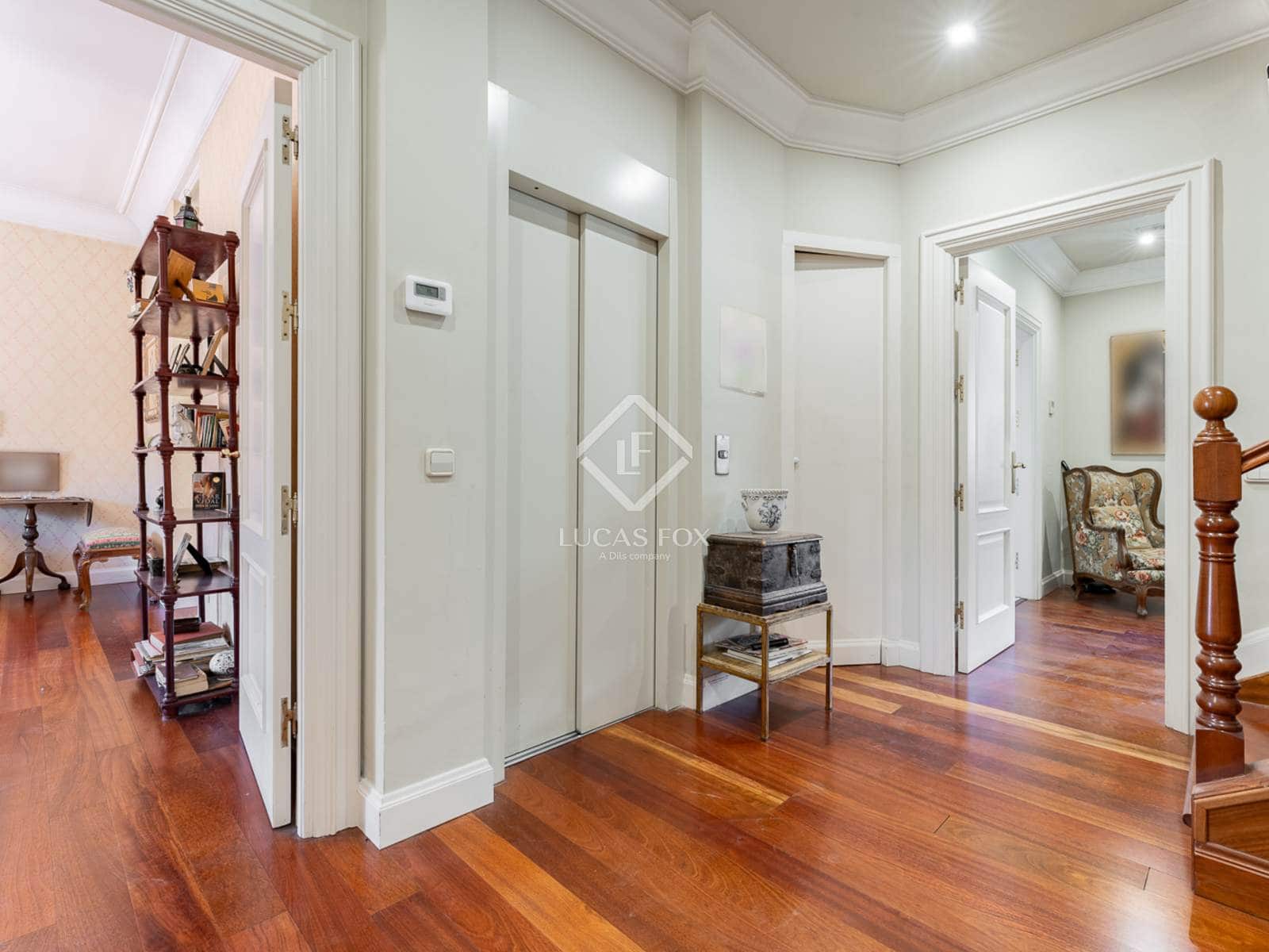 4 soveværelse Villa til salg i Pozuelo de Alarcon med garage - € 1.550.000 (Ref: 9349989)