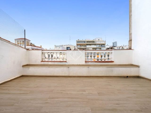 3 sypialnia Penthouse na sprzedaż w Miasto Tarragona z garażem - 570 000 € (Ref: 9349990)