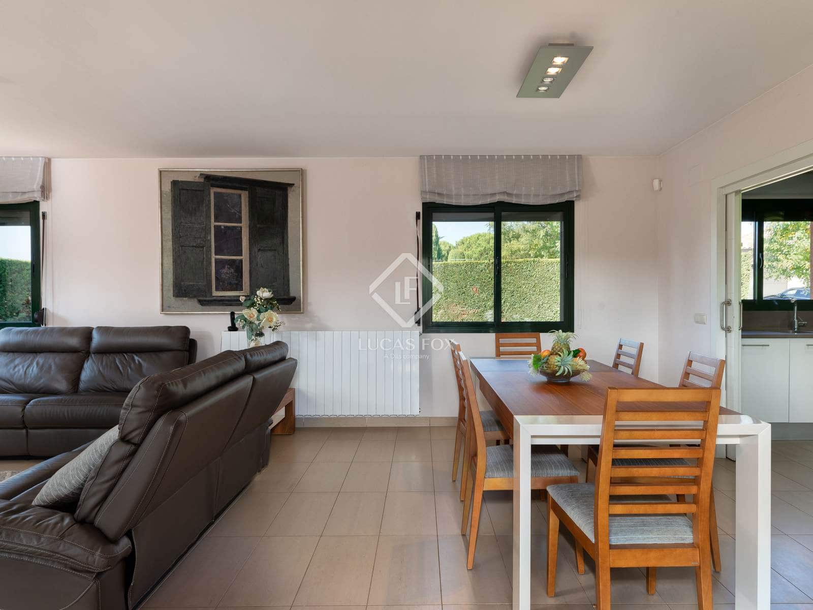 4 slaapkamer Villa te koop in Navata met zwembad - € 540.000 (Ref: 9349992)