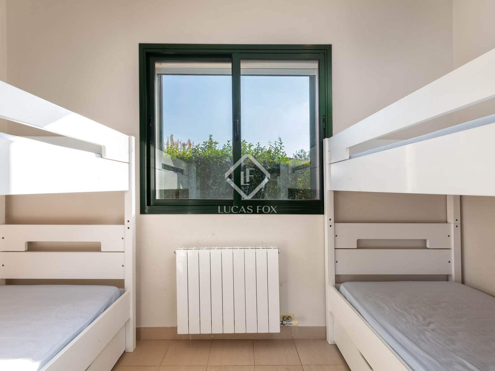 4 slaapkamer Villa te koop in Navata met zwembad - € 540.000 (Ref: 9349992)